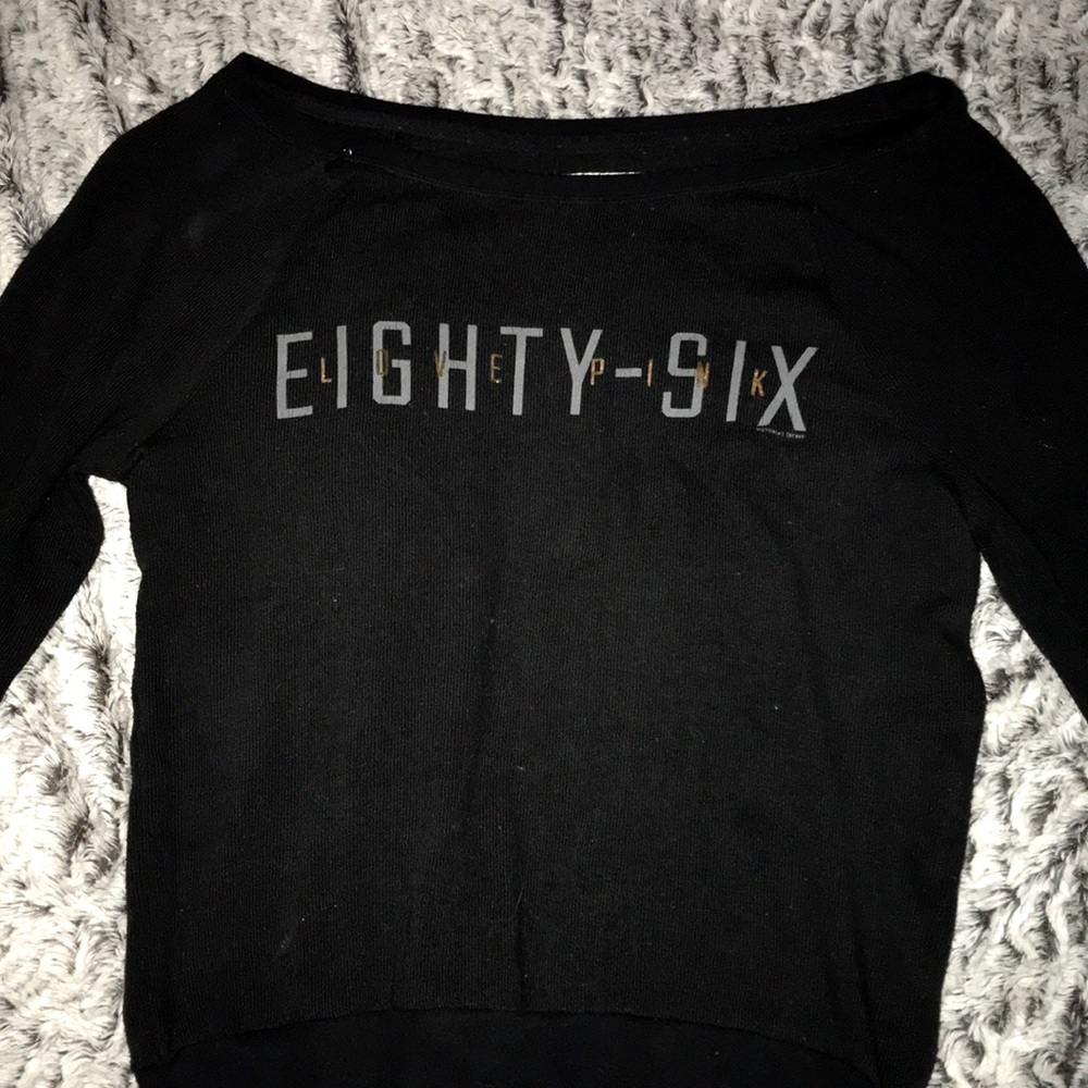 Women’s black PINK shirt